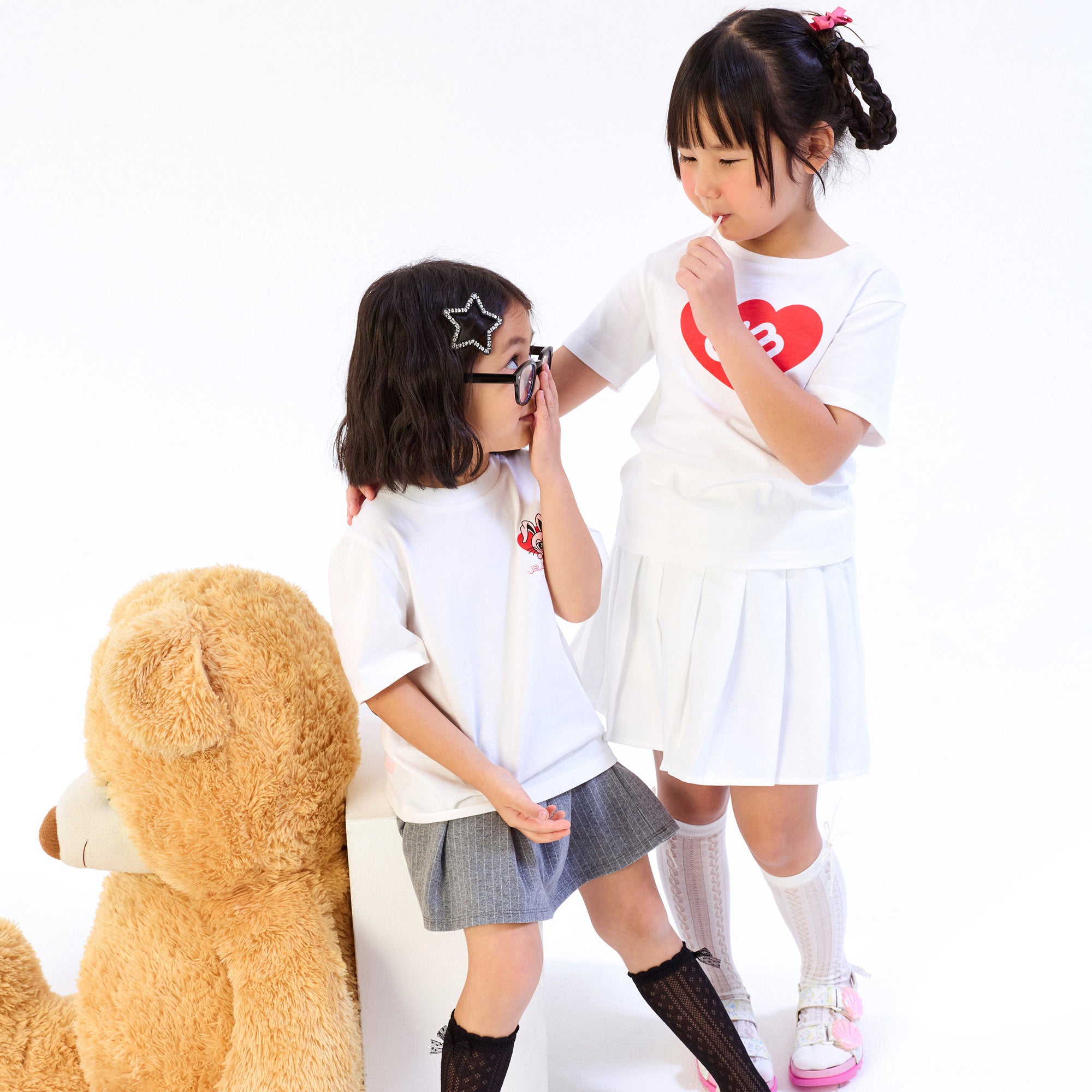 เสื้อแขนสั้นปักลายสำหรับเด็กผู้หญิง White