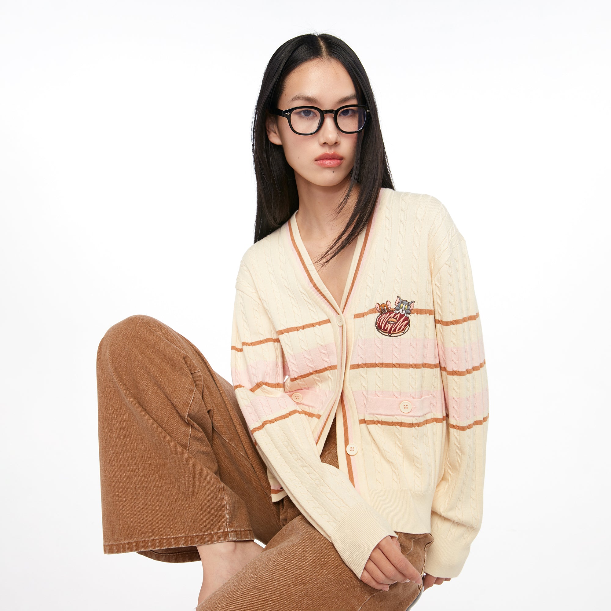 เสื้อคาร์ดิแกนแขนยาวปักลาย Tom and Jerry Multi Color