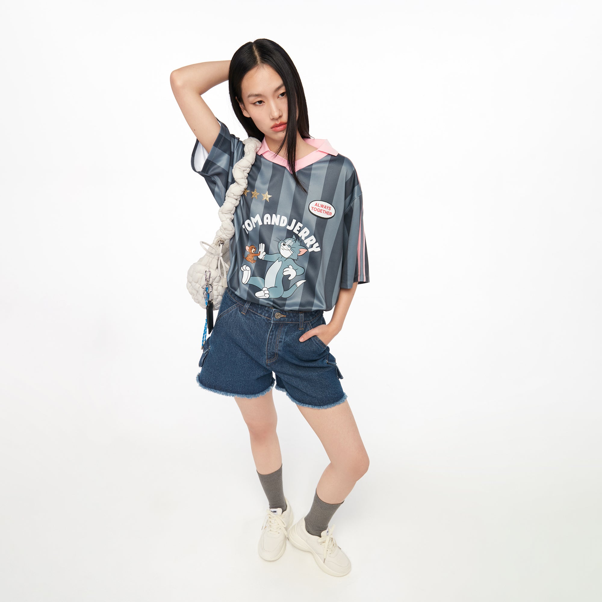Tom And Jerry Embroidery Denim Shorts Blue