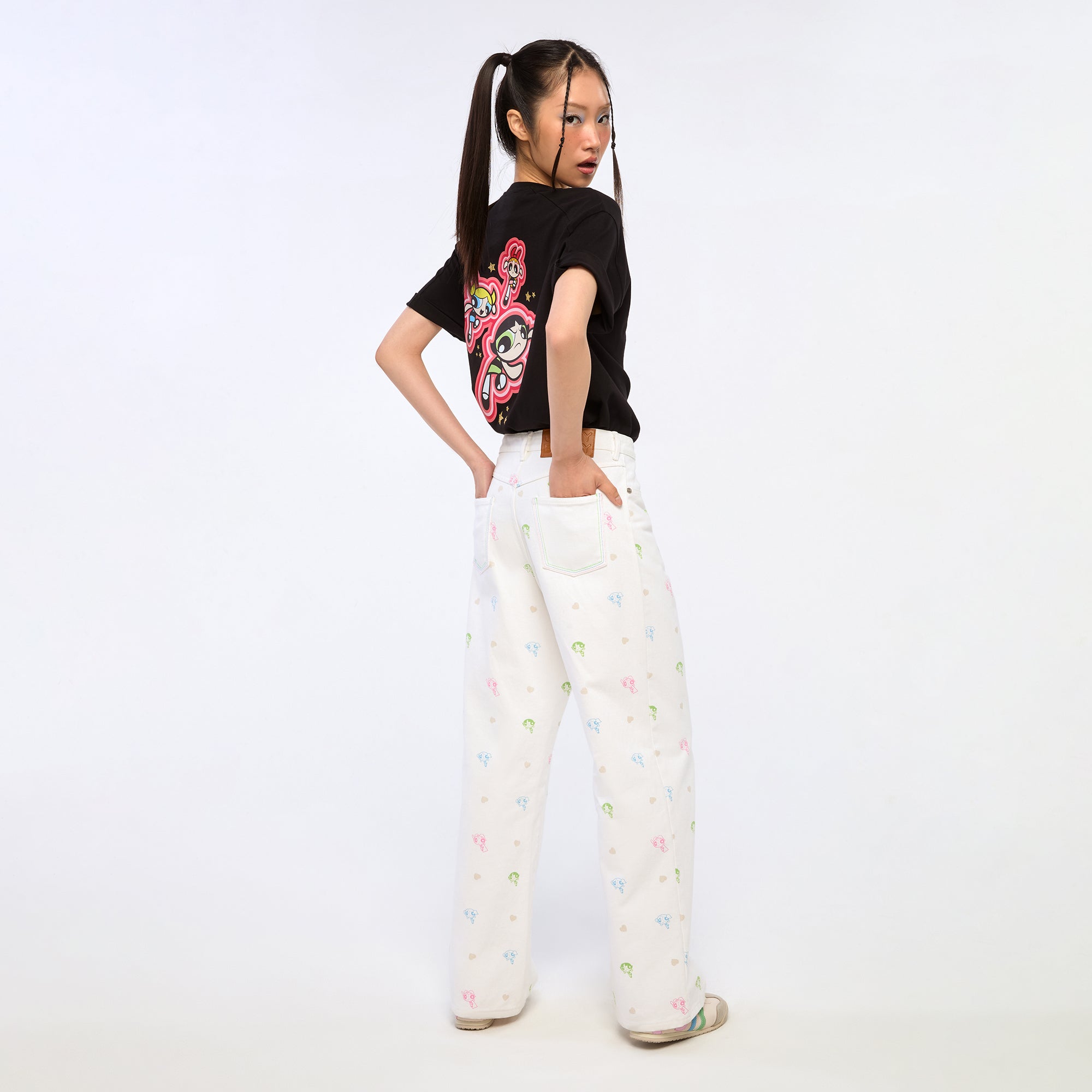 Powerpuff Girls Logo Short Sleeve T-Shirt Black