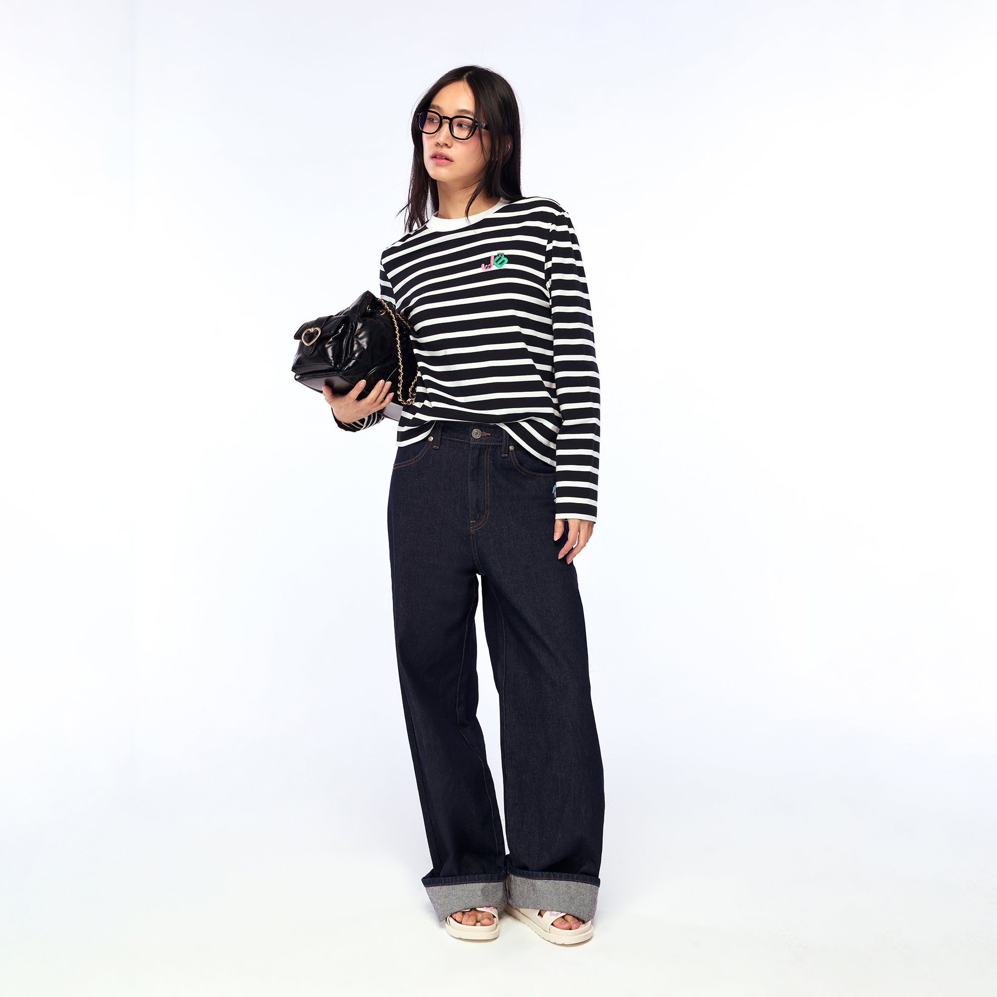 เสื้อแขนยาวลายทางปักโลโก้ Black