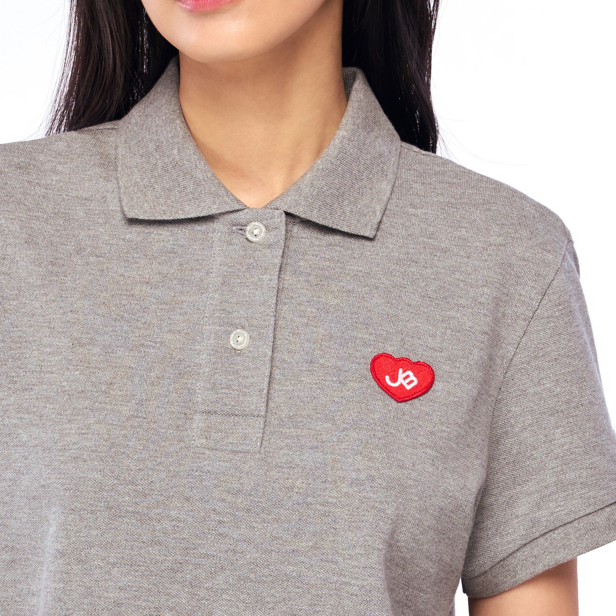 เสื้อโปโลแขนสั้นปักโลโก้ Grey