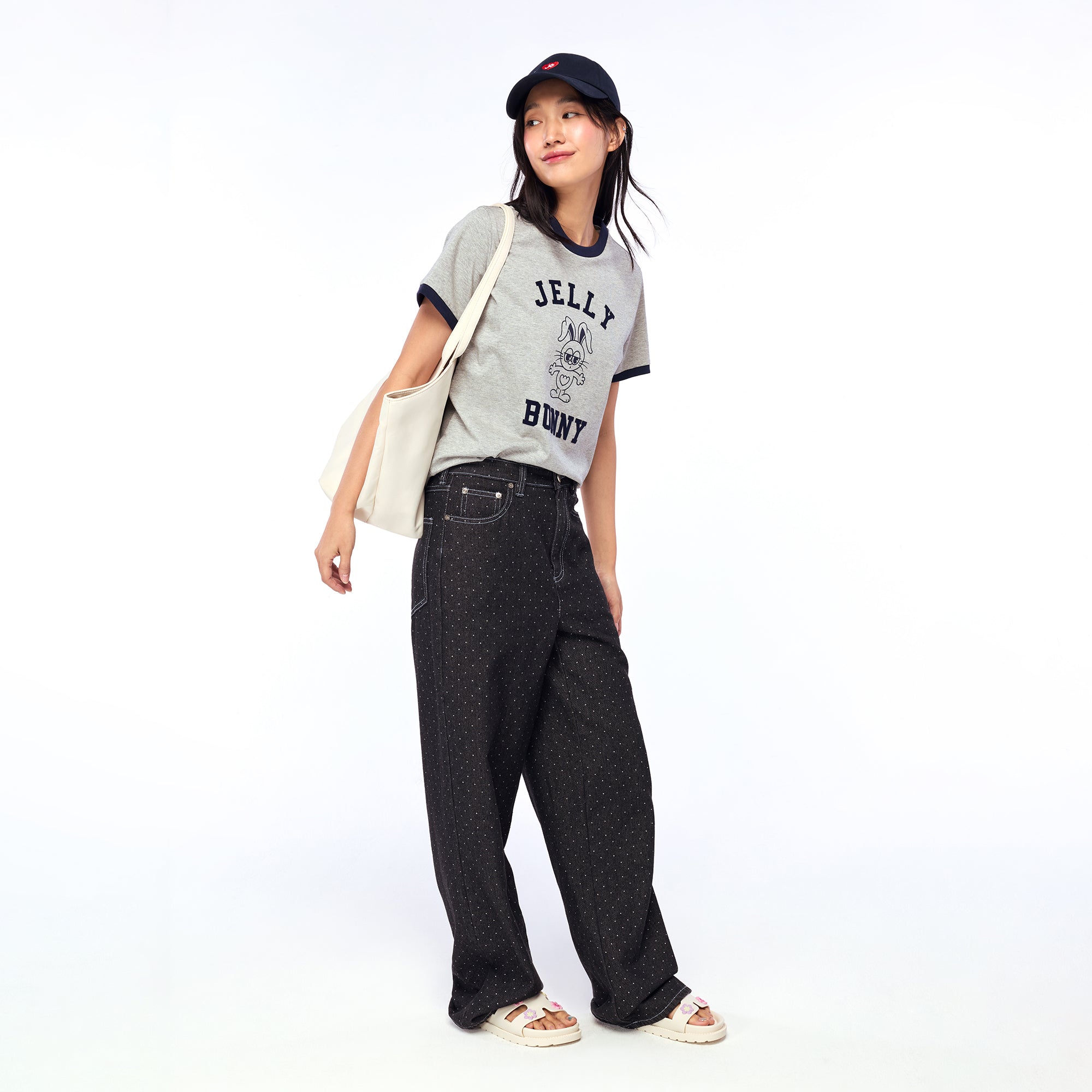 เสื้อยืดแขนสั้นขอบสีคอนทราสต์พิมพ์ลาย Jerme Grey