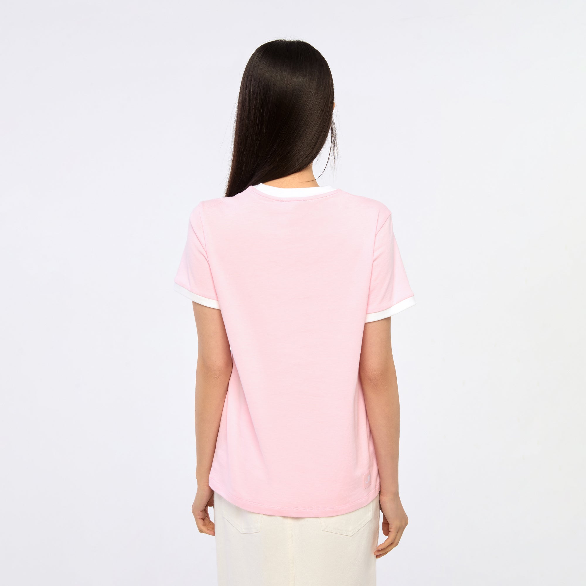เสื้อยืดแขนสั้นขอบสีคอนทราสต์พิมพ์ลาย Jerme Pink