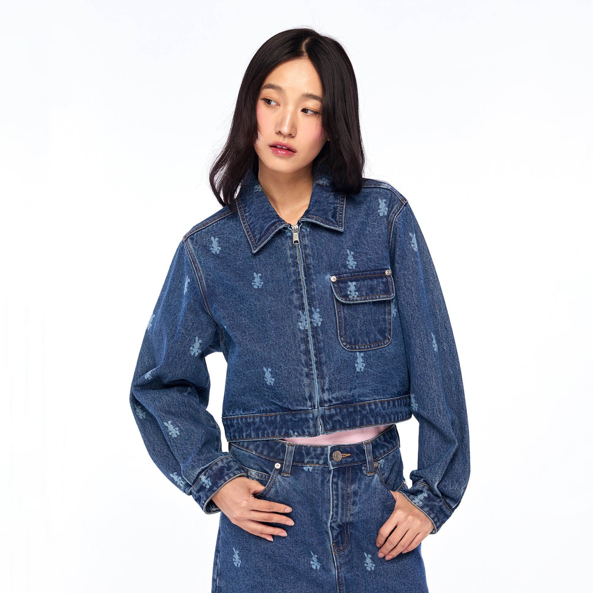 แจ็คเก็ตเดนิมครอปพิมพ์ลาย Jerme Blue