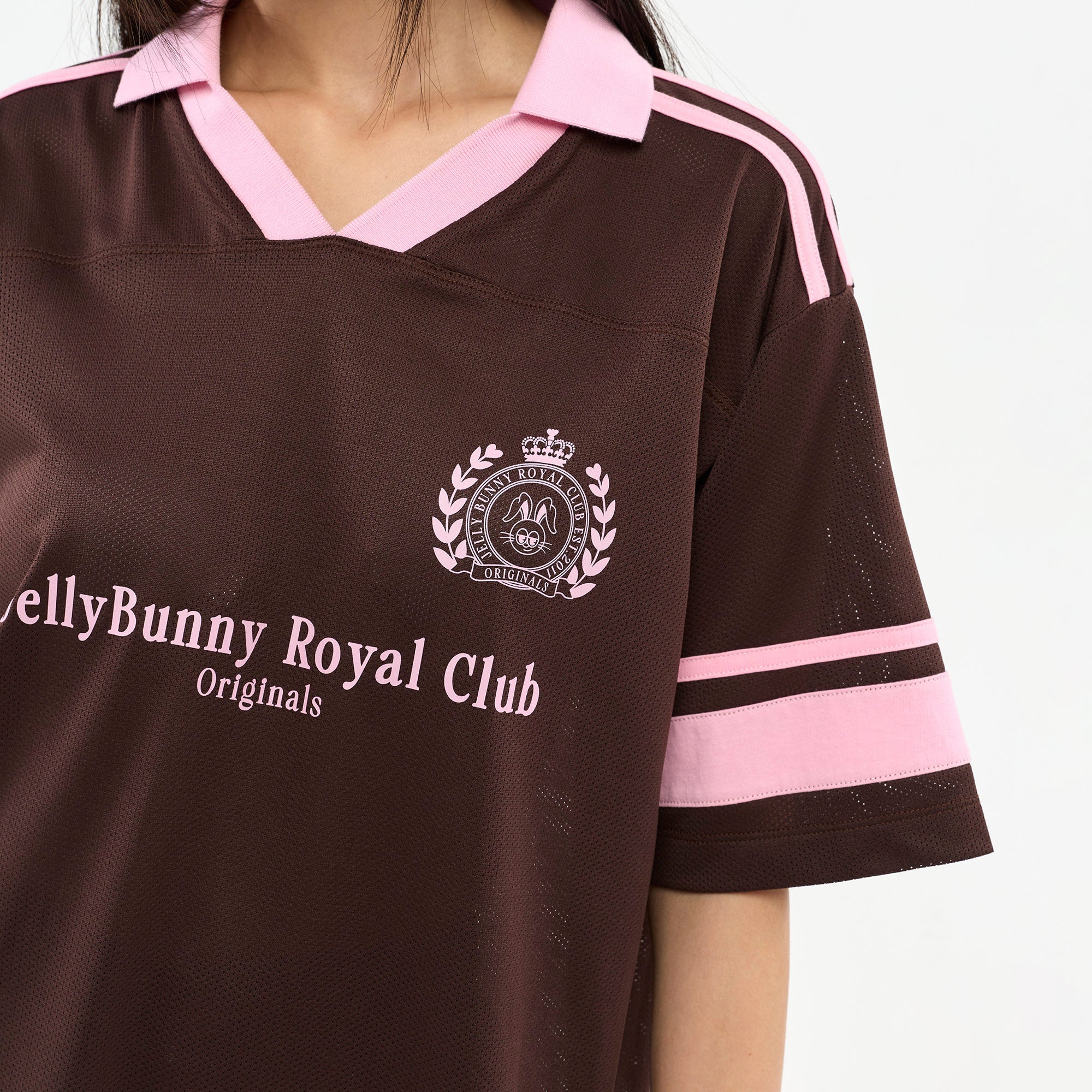 เสื้อโปโลผ้าตาข่ายลายพิมพ์ Royal Club Brown
