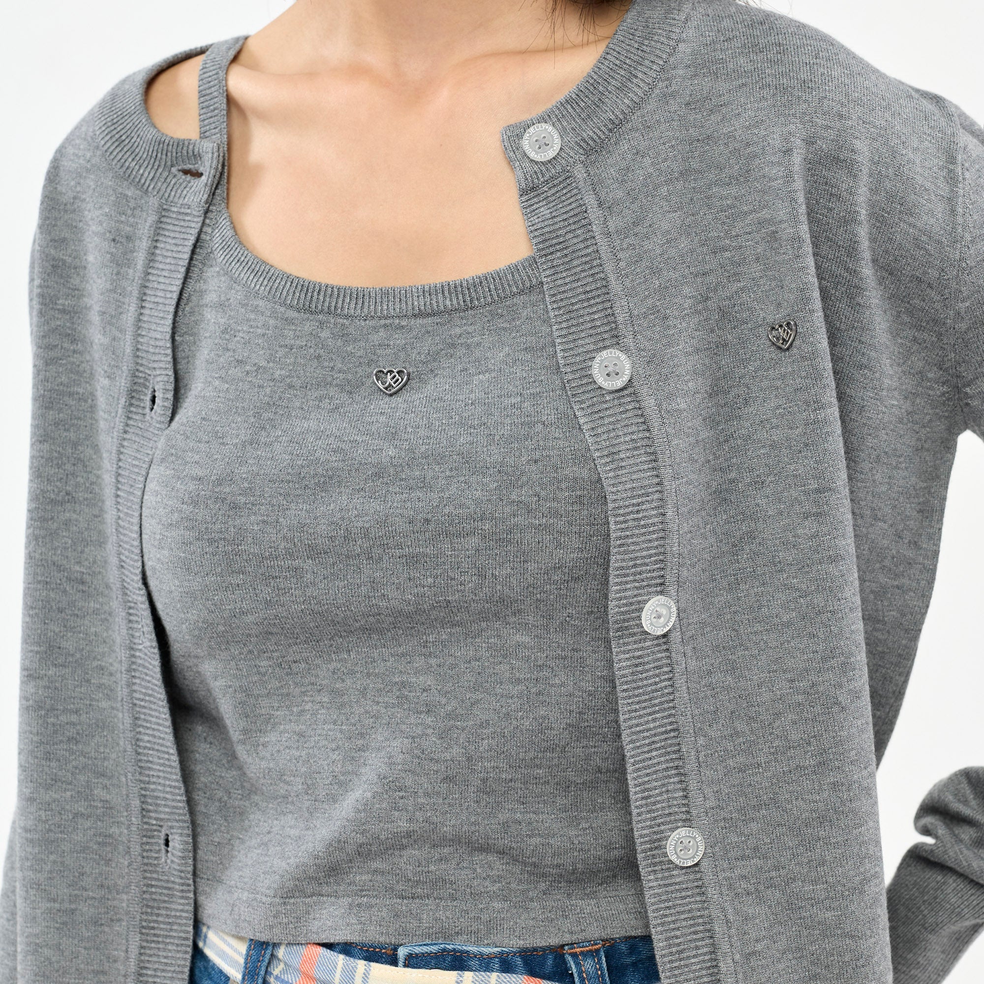 เซ็ตคาร์ดิแกนถักและเสื้อกล้ามถัก Grey