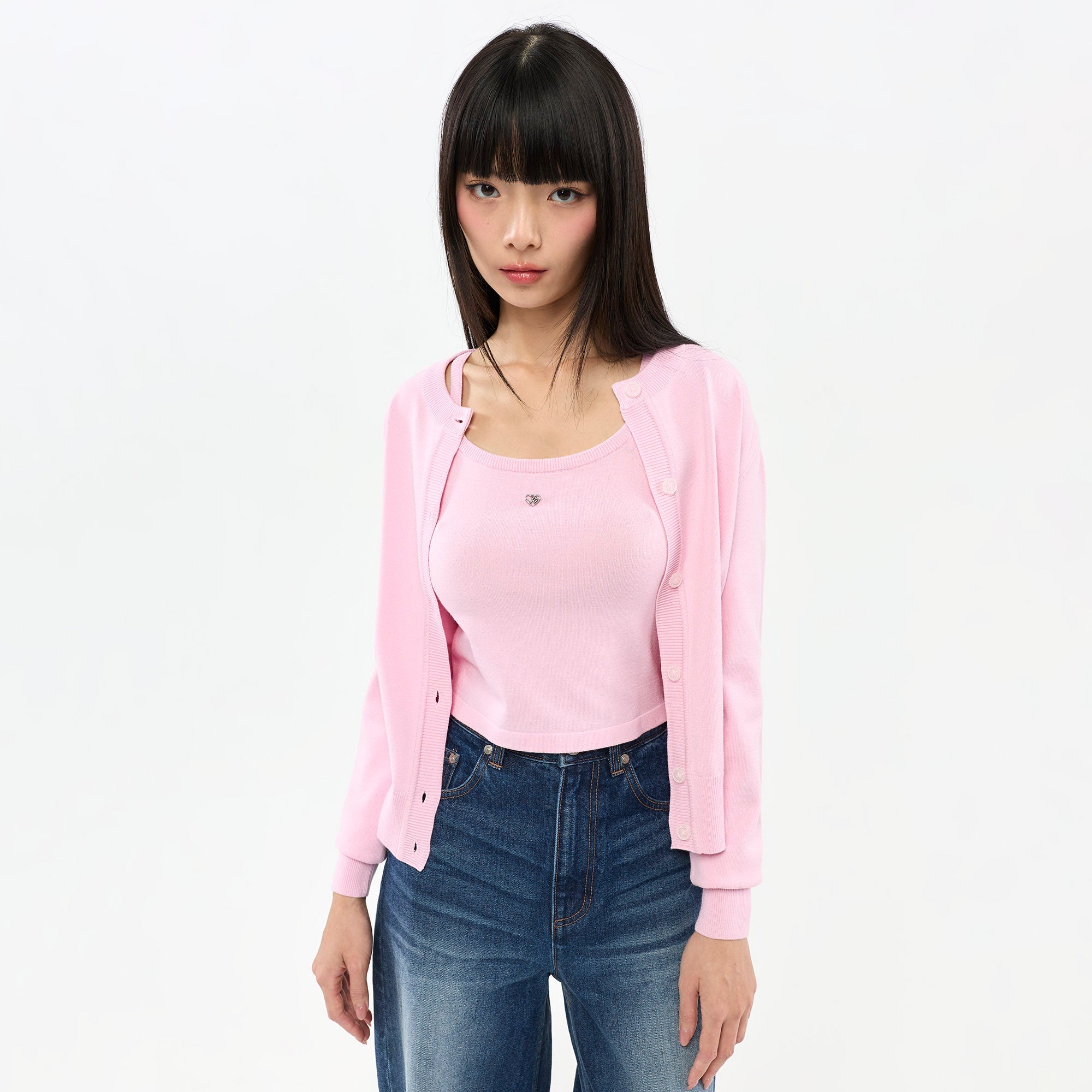 เซ็ตคาร์ดิแกนถักและเสื้อกล้ามถัก Pink