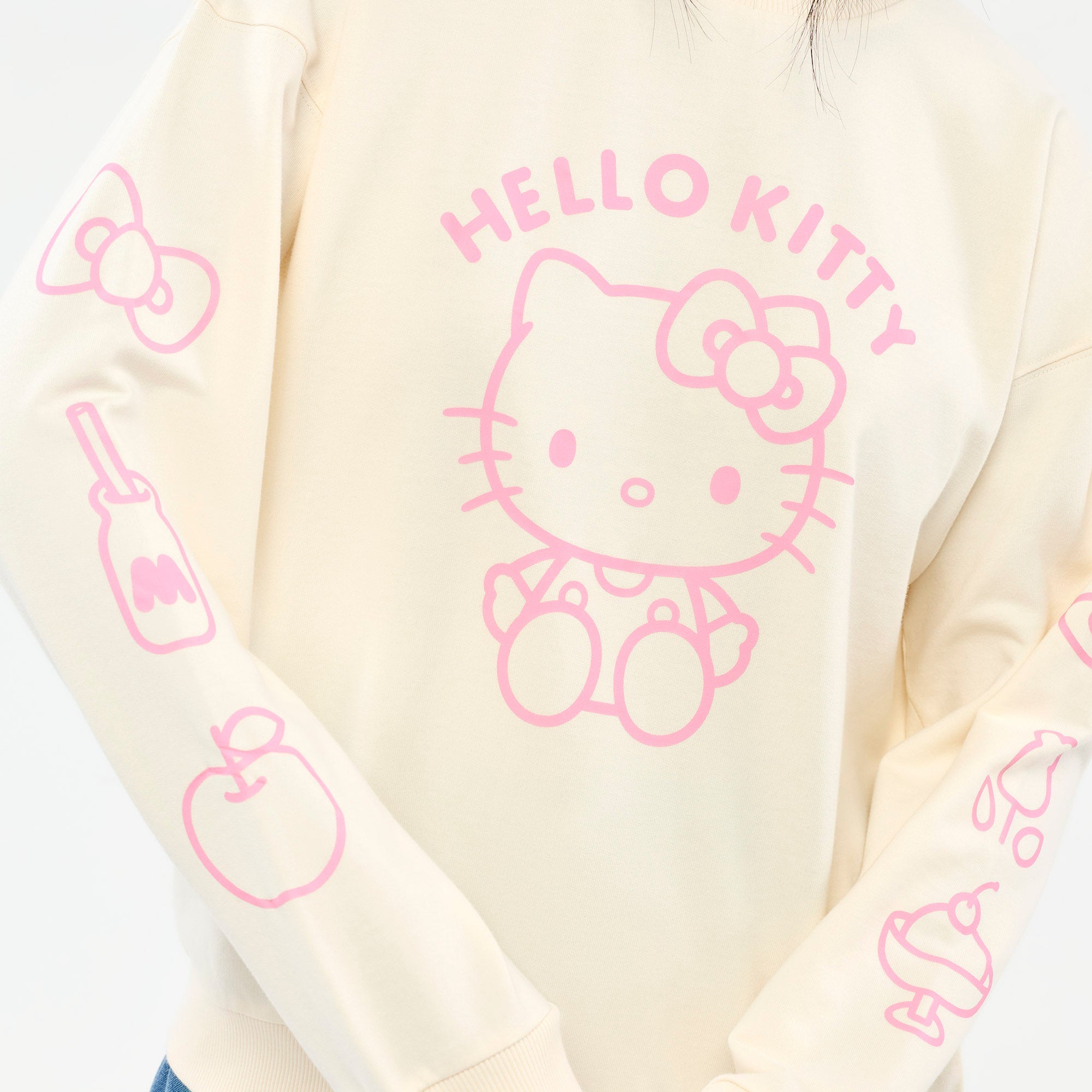 เสื้อพูลโอเวอร์ Hello Kitty Cream