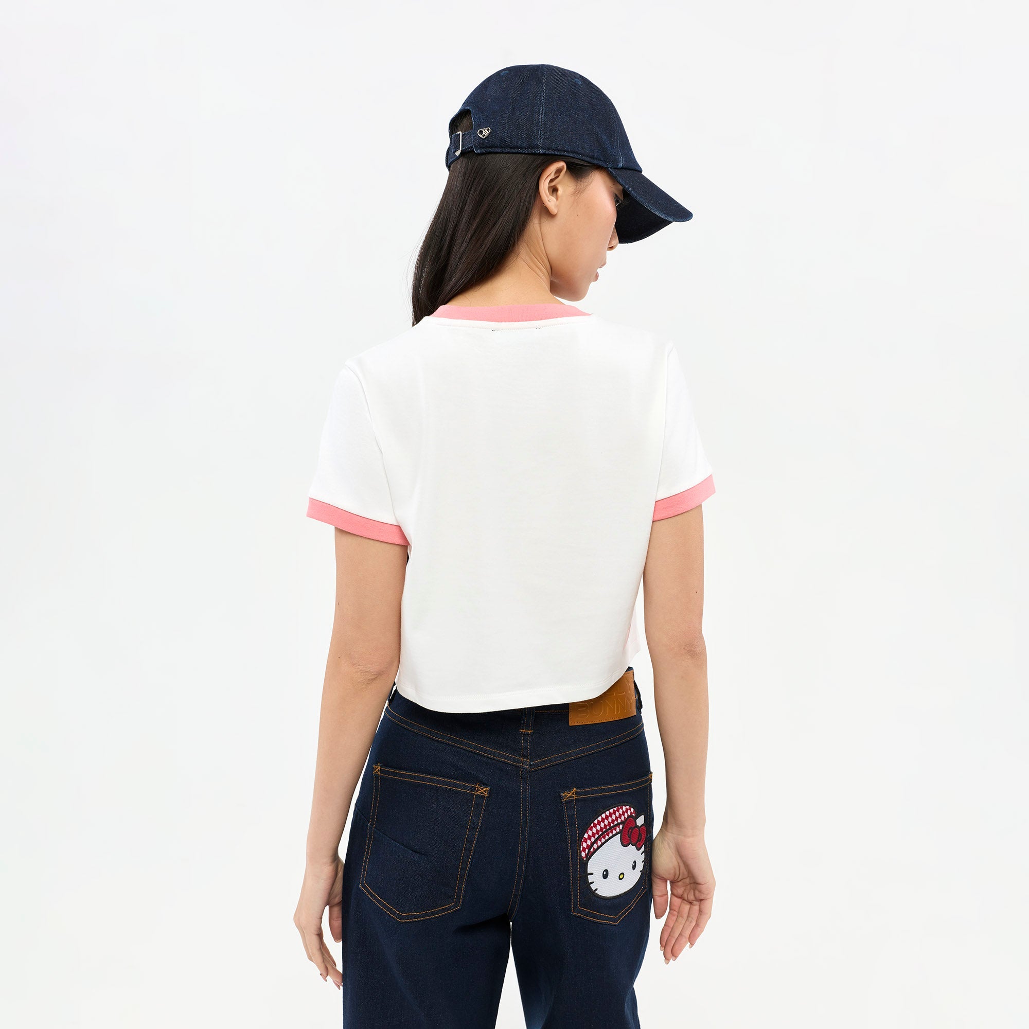 เสื้อยืดแขนสั้น Hello Kitty White