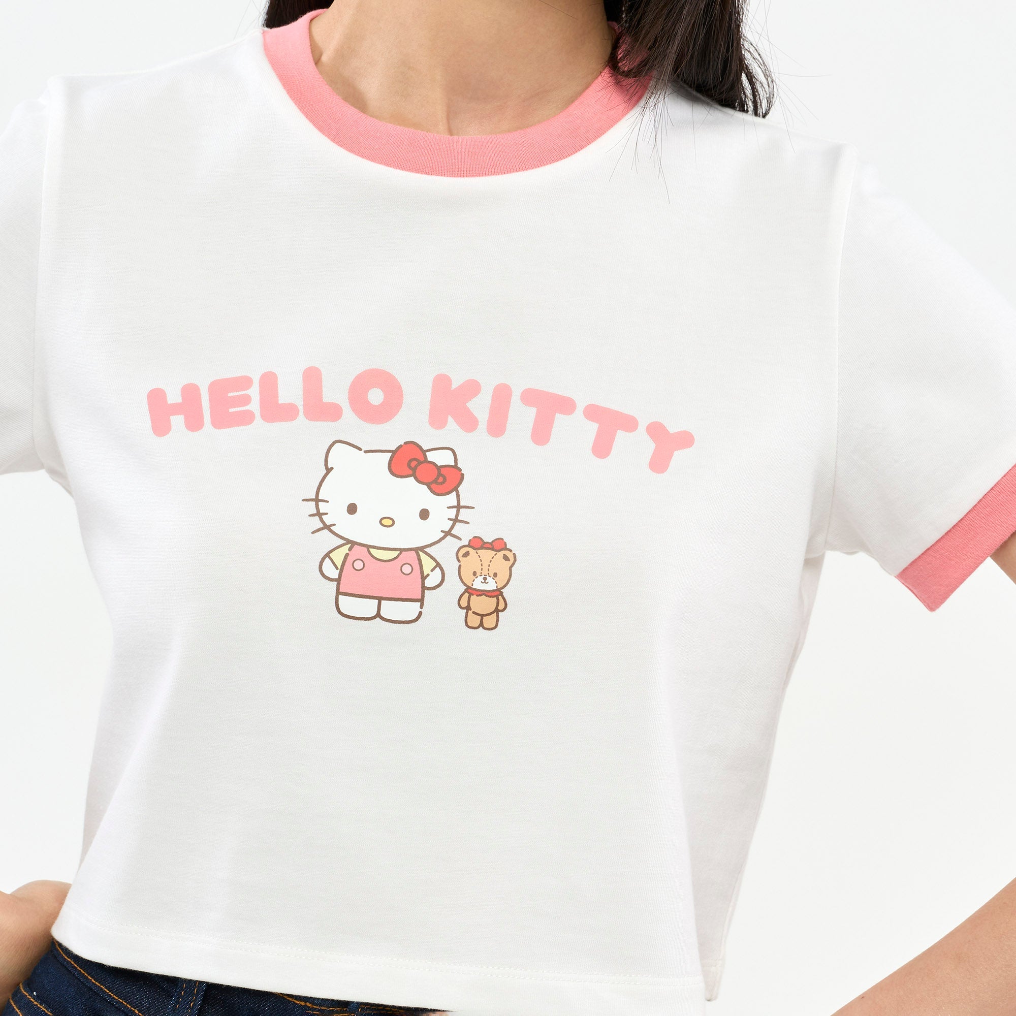 เสื้อยืดแขนสั้น Hello Kitty White