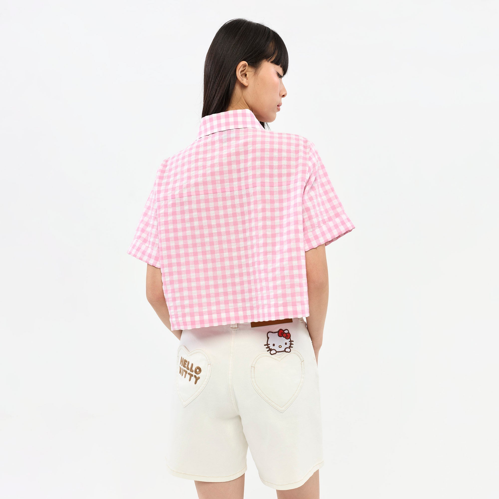 เสื้อเชิ้ตแขนสั้นลายตาราง Hello Kitty Check Pink
