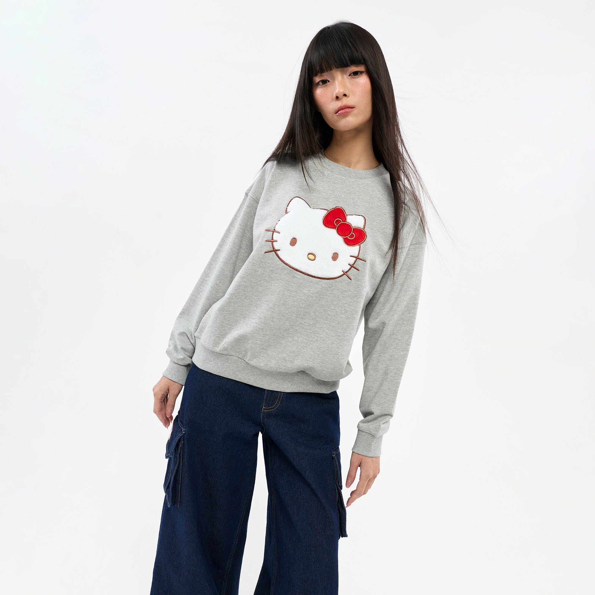 เสื้อพูลโอเวอร์ Hello Kitty Grey