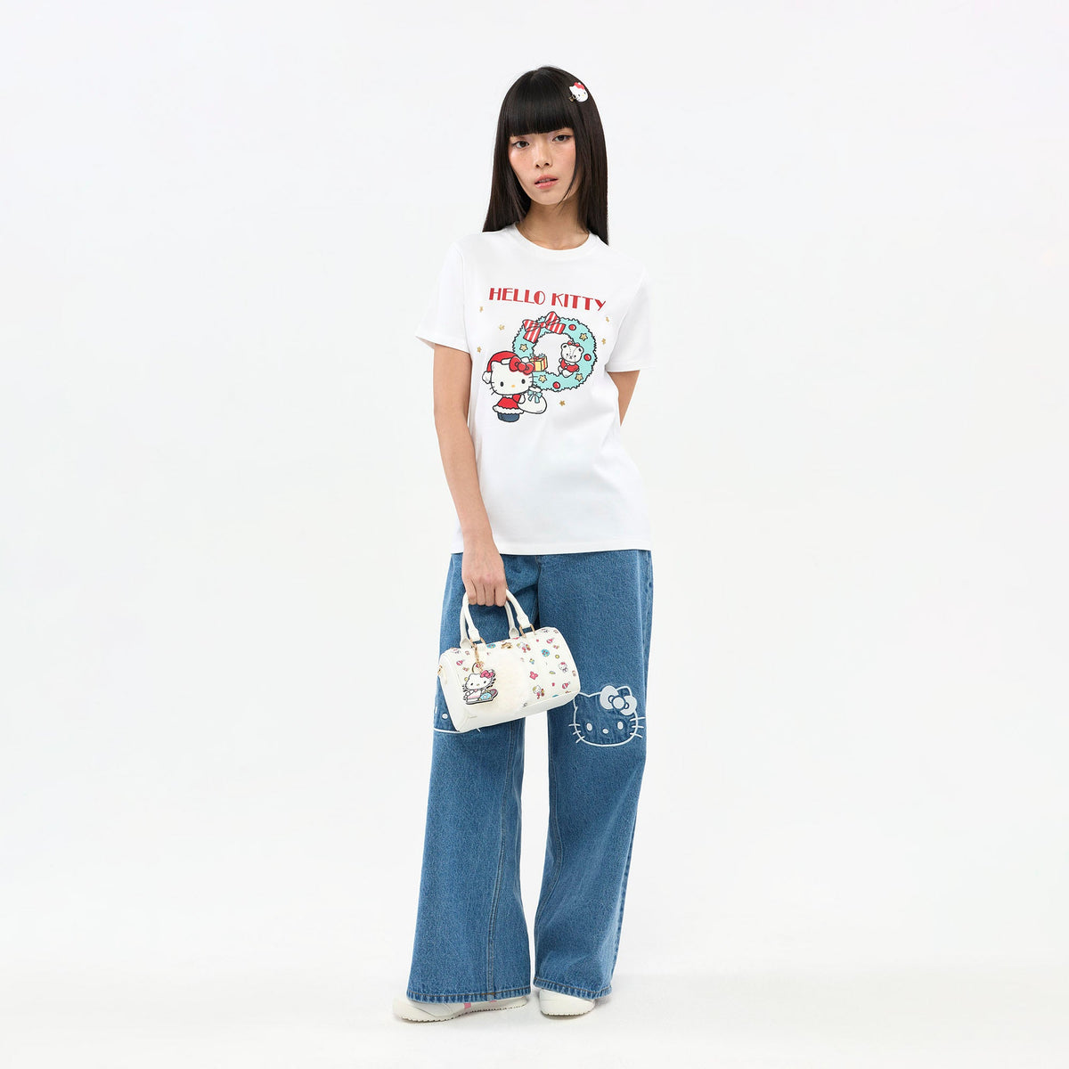 [ JB x Hello kitty ] เสื้อยืดแขนสั้นลาย Hello Kitty Christmas White