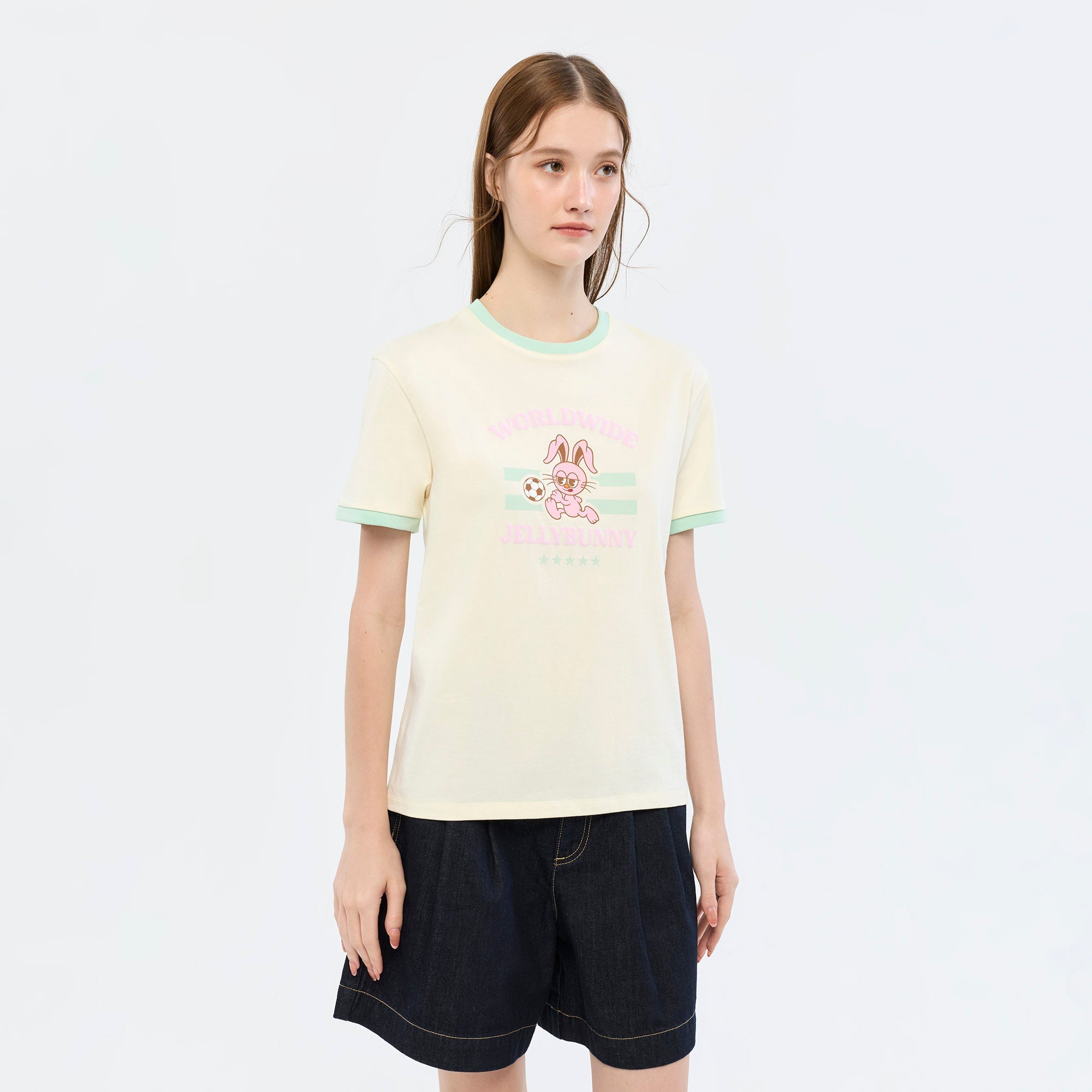 Worldwide Graphic T-Shirt Cream