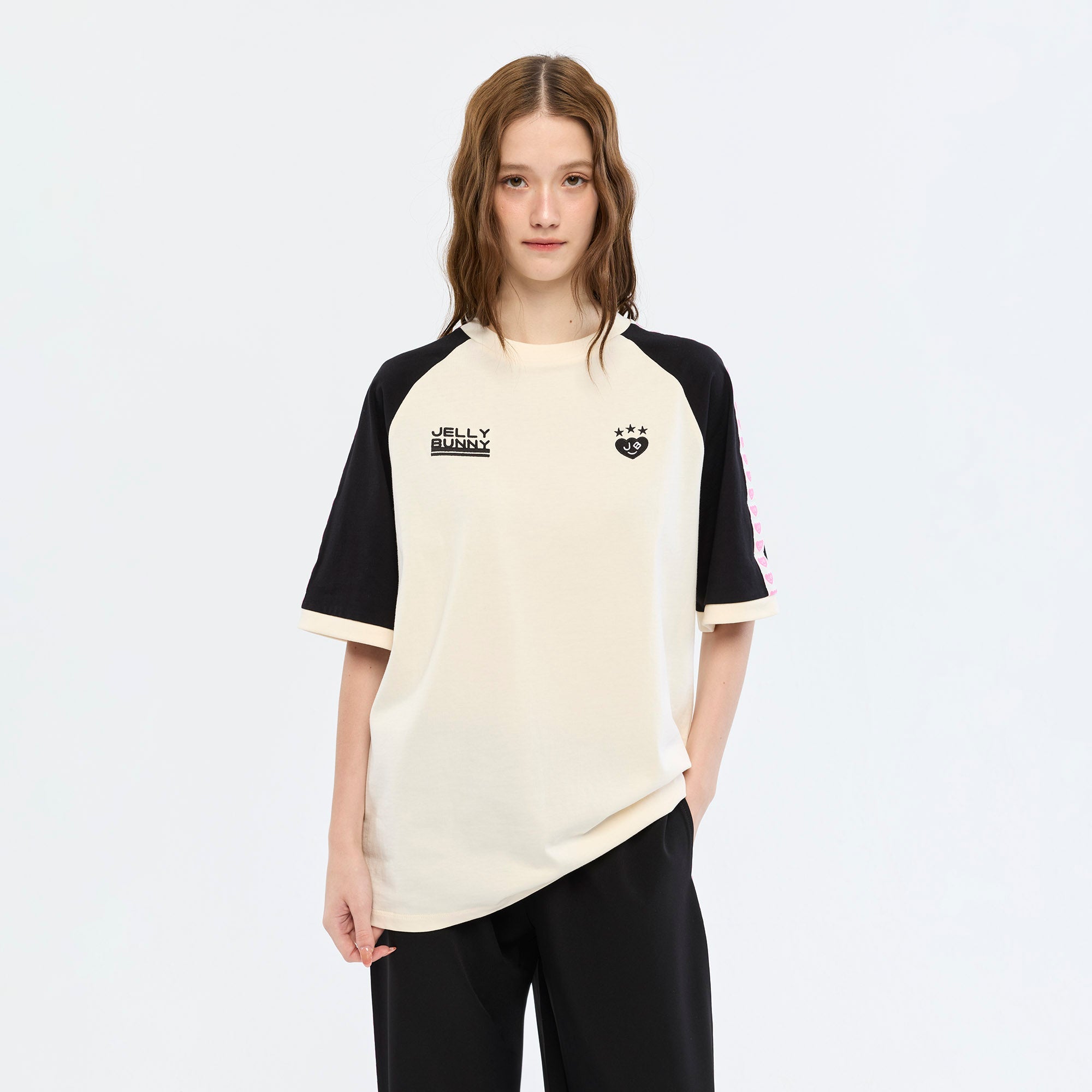 Logo Tape Raglan T-Shirt Cream